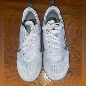 Kids white Nike Air VaporMax Flyknit 3